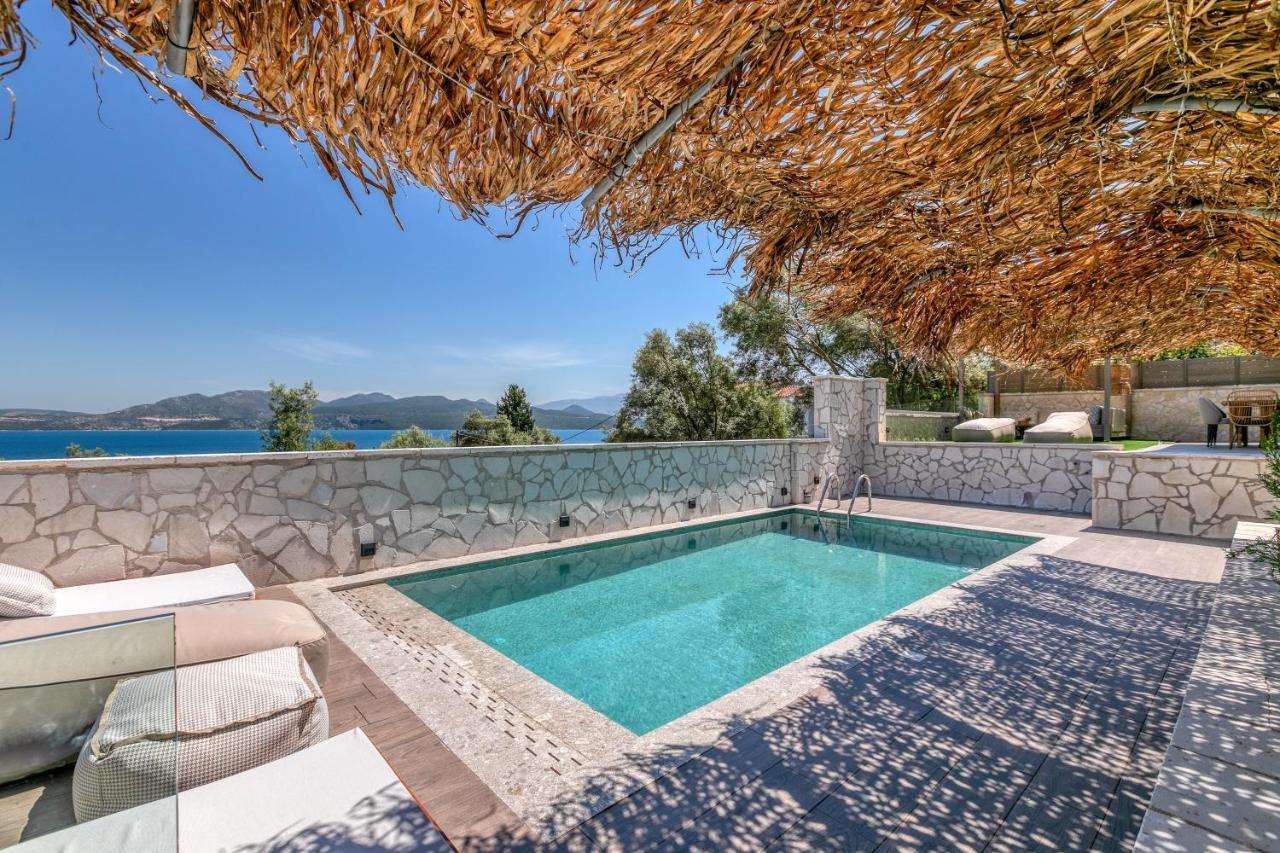 White Rock Villas Nikiana Exterior photo